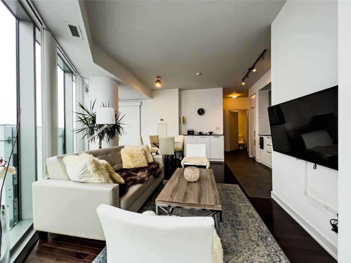 Luxury Condo In The Heart Of Toronto - Next To Scotiabank Arena Dış mekan fotoğraf